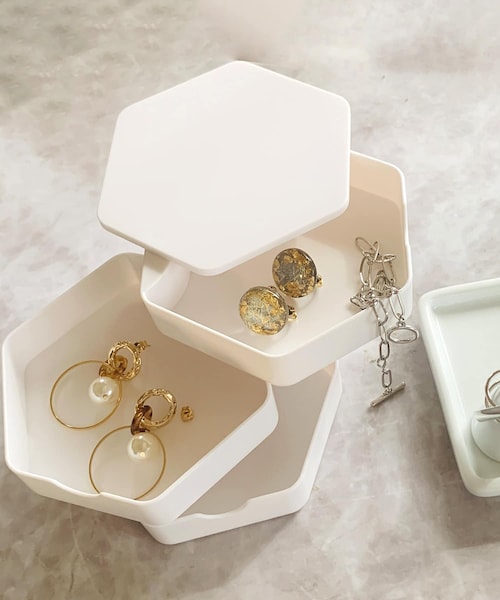 3coins スリーコインズ 3coins の 六角スライド小物入れ 収納グッズ Wear