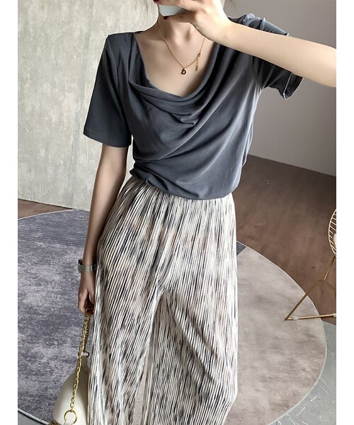 Cozyyoung（コージーヤング）の「2021年夏の新作色柄ゆったりタイプロングパンツ（その他パンツ・レディース・ベージュ/ブルー・S/M）」の2枚目の写真