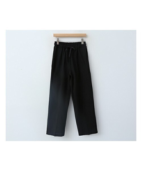 ENVYLOOK(エンビールック)の「ドロストリボンウエストゴムワイドパンツ(その他パンツ・レディース・화이트/베이지/그린/블랙・FREE(44-66))」の2枚目の写真