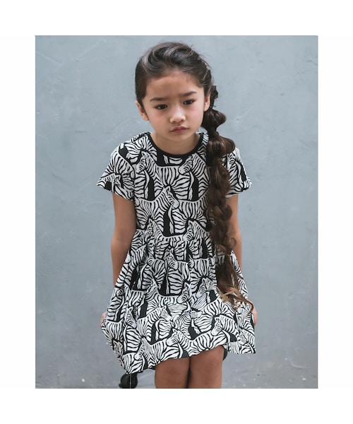 Bebe ベベ の ゼブラ プリント スムース バック リボン ワンピ ス 80 140cm ワンピース Wear