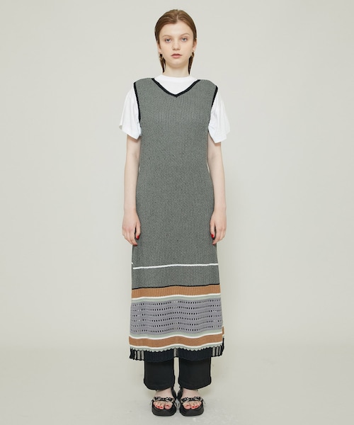 MURRAL(ミューラル)の「ミルフィーユニットドレス(ワンピース/ドレス・レディース・BEIGE/GREEN・1/2)」の3枚目の写真