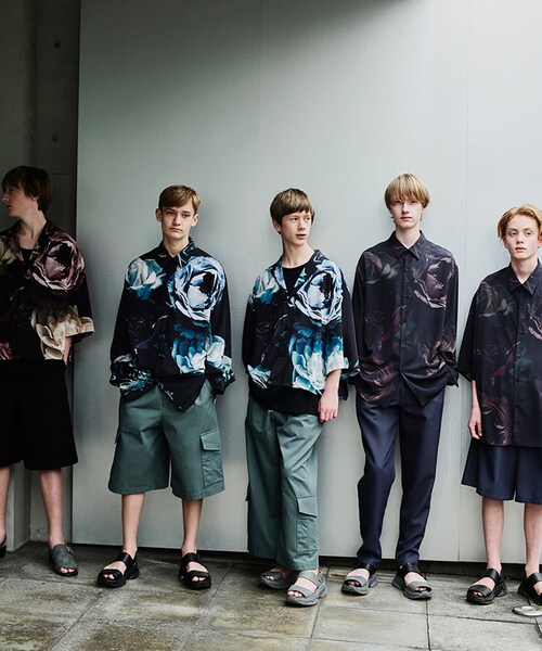 LAD MUSICIAN（ラッドミュージシャン）の「DECHINE BIG ROSE S/S SHIRT（その他・メンズ・BLACK/RED/NAVY・42/44）」の5枚目の写真