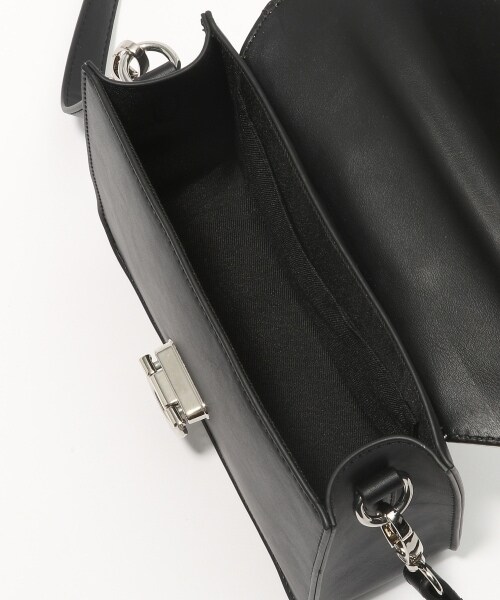 PAGEBOY（ページボーイ）の「【ポイント20％還元対象】【WEB先行予約】バイカラースクエアショルダー（バッグ・レディース・ホワイト×ブラック/ブラック×マンゴーナッツ・ONE SIZE）」の14枚目の写真