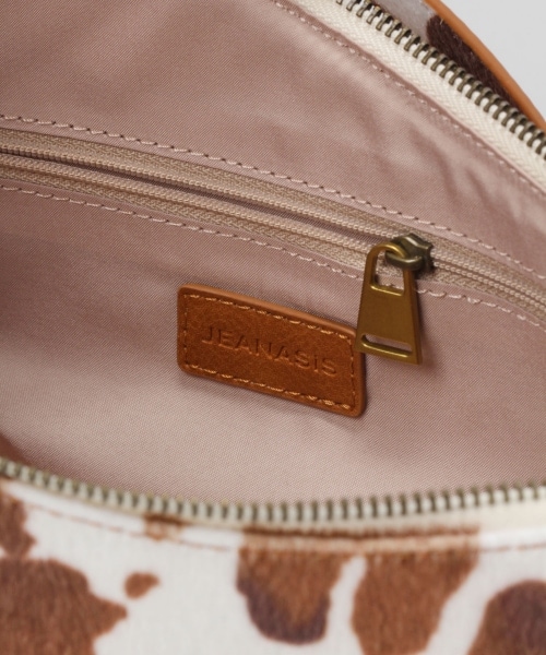 JEANASIS（ジーナシス）の「ムーンバケットバッグ（バッグ・オフホワイト()/ブラック()/カウガラ()）」の17枚目の写真