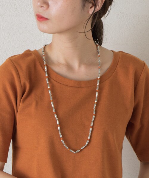 Kastane（カスタネ）の「インディアンビーズネックレス（ネックレス・レディース・ブルー/ホワイト/オレンジ・F）」の2枚目の写真