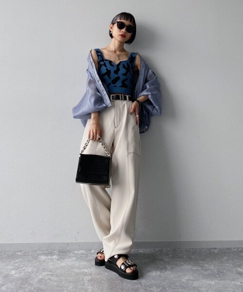 PAGEBOY（ページボーイ）の「カウガラビスチェ【先行予約】（トップス・ブラック/ブルー）」の8枚目の写真