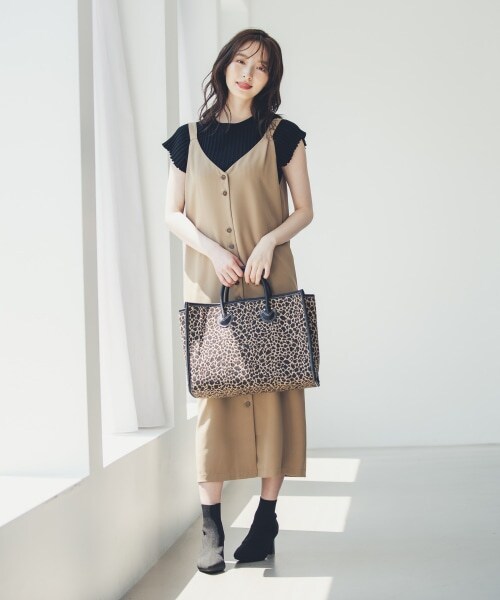 Andemiu（アンデミュウ）の「フロントボタンジャンスカ（スカート・ブラック/ブラウン/ベージュ）」の4枚目の写真