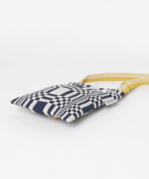 Johanna Gullichsen(ヨハンナグリクセン)の「JOHANNA GULLICHSEN Disco bag(その他・レディース・BK/BL/YE・one)」の6枚目の写真