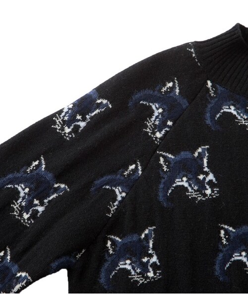Maison Kitsune（メゾンキツネ）の「【先行受注】FOX ALL OVER PULLOVER（ニット・レディース・ブラック/レッド・S）」の6枚目の写真
