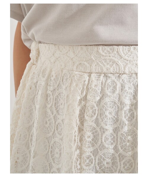 earth music&ecology（アースミュージックアンドエコロジー）の「選べるレーススカート(サークル)（スカート・アイボリー/チャコールグレー/ブラック/ミント/ピンクベージュ/エクリュ・F）」の4枚目の写真