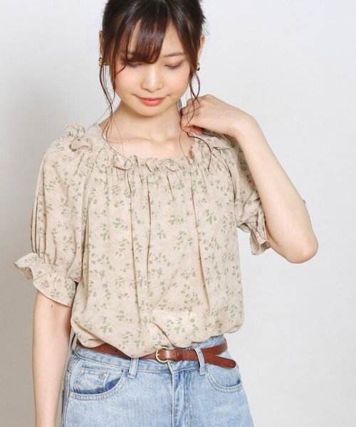 Crisp yours（クリスプユアーズ）の「フラワーフリルパフブラウス[c1k2837b]（シャツ/ブラウス・レディース・アイボリー/ピンクベージュ・FREE）」の2枚目の写真