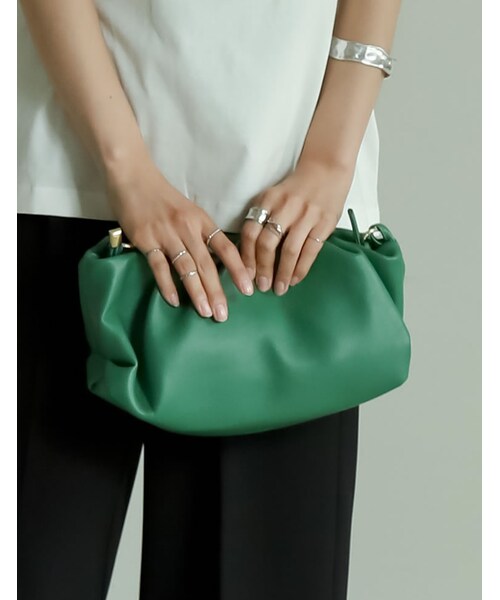 Re:EDIT（リエディ）の「ギャザーショルダーバッグ（バッグ・レディース・ブラック/ホワイト/グリーン・フリーサイズ）」の8枚目の写真