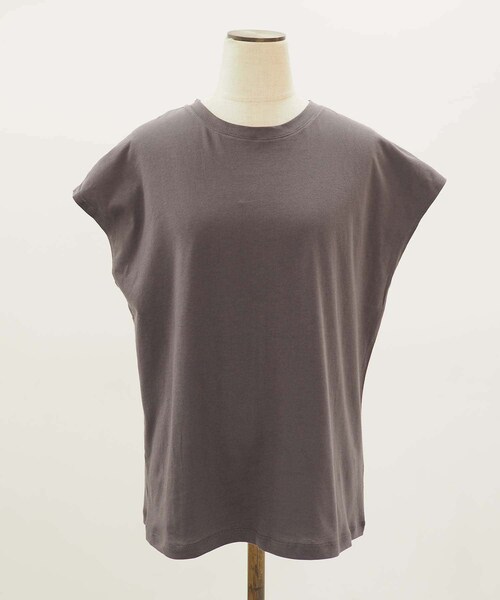 OUVRAGE CLASSE（ウヴラージュクラス）の「オーガニックコットンフレンチTシャツ（キャミソール・レディース・オフホワイト/チャコールグレー/ブラック・FREE）」の2枚目の写真