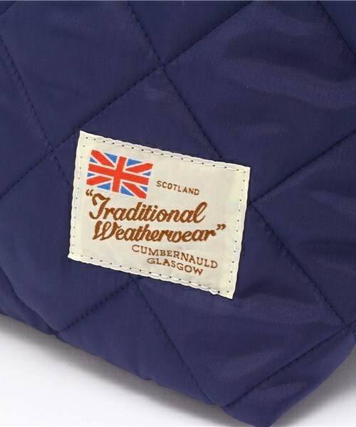 Traditional Weatherwear（トラディショナルウェザーウェア）の「Traditional Weatherwear キルティングナイロントート（トートバッグ・レディース・ブラック/ネイビー/グリーン/ブルー系その他・FREE）」の8枚目の写真