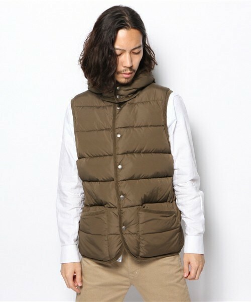 新品タグ付き　トラディショナルウェザーダウンベスト オリーブ Traditional Weatherwear（トラディショナルウェザーウェア）の