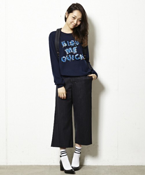 MID by MIDWEST（ミッド バイ ミッドウエスト）の「MIDbyMIDWEST　クロップドワイドパンツ（その他パンツ・レディース・ネイビー・1/2）」の11枚目の写真