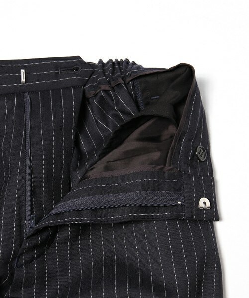 MID by MIDWEST（ミッド バイ ミッドウエスト）の「MIDbyMIDWEST　クロップドワイドパンツ（その他パンツ・レディース・ネイビー・1/2）」の9枚目の写真