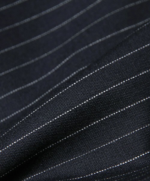 MID by MIDWEST（ミッド バイ ミッドウエスト）の「MIDbyMIDWEST　クロップドワイドパンツ（その他パンツ・レディース・ネイビー・1/2）」の10枚目の写真