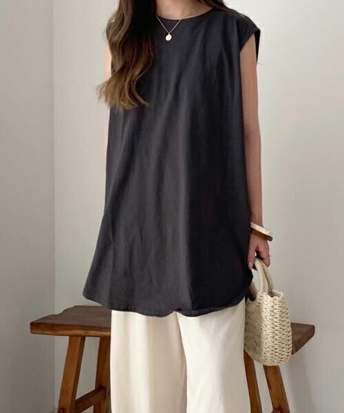 chocomee(チョコミー)の「ノースリーブロングT(Tシャツ/カットソー・レディース・ホワイト/ブラウン/グレー・FREE)」の2枚目の写真