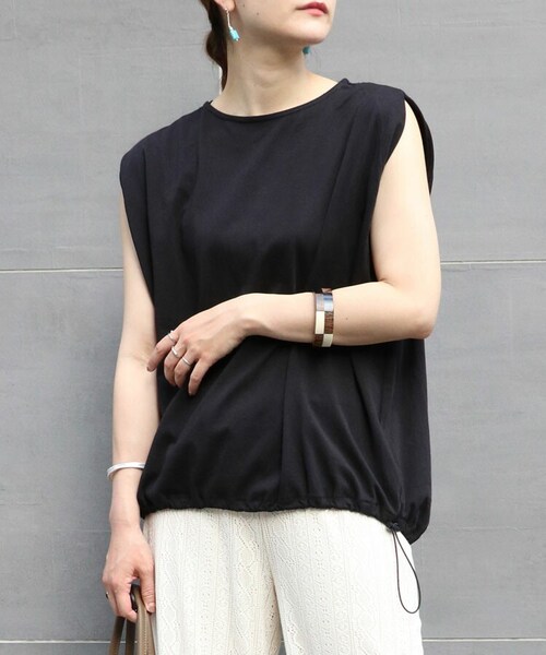 Sheson（シーズン）の「シルキーコットン裾ドロストTee（Tシャツ/カットソー・レディース・ホワイト/ブラウン/ブラック・F）」の2枚目の写真