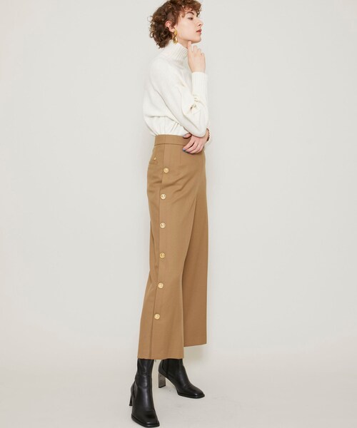 MUVEIL(ミュベール)の「コインボタンパンツ MA203FP001(パンツ・レディース・その他・36/38)」の2枚目の写真