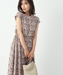 RIVE DROITE | 【オトナな雰囲気漂う1枚】フラワーフレンチワンピース(ワンピース)