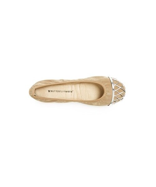 ZARA（ザラ）の「BUTTERFLY TWISTS 'Zara' Folding Ballerina Flat (Women)（シューズ・レディース・Taupe/Black・7 M/9 M/6 M/10 M/8 M/5 M/11 M）」の5枚目の写真