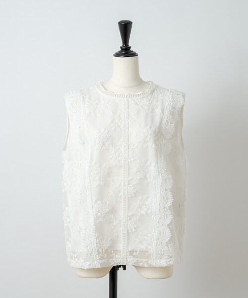 Rewde(ルゥデ)の「オーガンジー刺繍ノースリブラウス(1R13-1560)(シャツ/ブラウス・レディース・ベージュ/ホワイト/グリーン/パープル・M)」の2枚目の写真