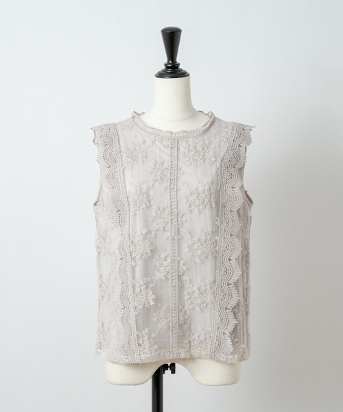 Rewde(ルゥデ)の「オーガンジー刺繍ノースリブラウス(1R13-1560)(シャツ/ブラウス・レディース・ベージュ/ホワイト/グリーン/パープル・M)」の4枚目の写真