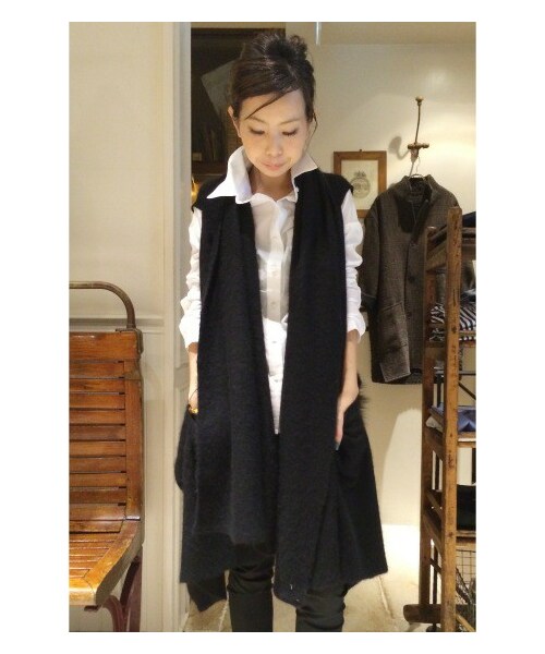 L'Appartement（アパルトモン）の「ラクーンファー付きカシミヤファー