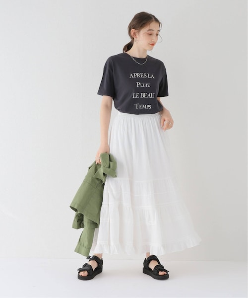 B.C STOCK(ベーセーストック)の「タックティアードスカート◆(スカート・ホワイト/(010)/フリー/在庫あり)」の7枚目の写真