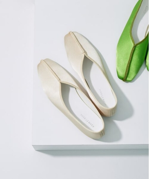 ADAM ET ROPE'（アダムエロペ）の「スクエアトゥチャイナシューズ（シューズ・レディース・ブラック/クリーム/ピンク/グリーン・36.0/37.0/38.0）」の3枚目の写真