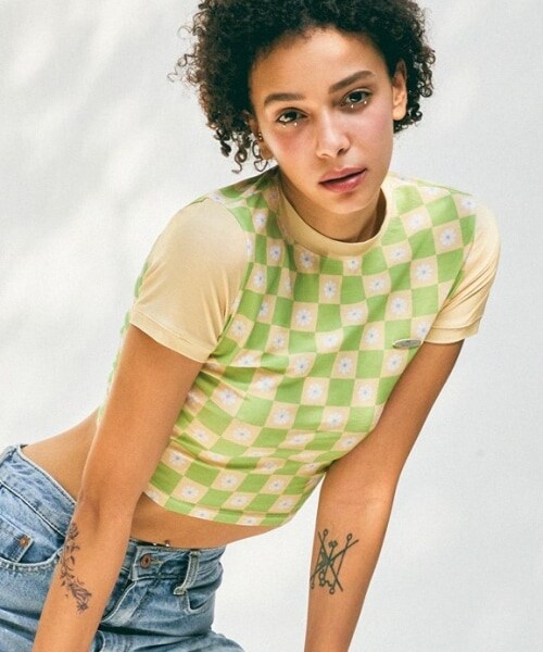 ALAND(エーランド)の「citybreeze/Checker Crop T(トップス・ブラック()/グリーン()・M)」の2枚目の写真