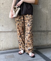 CAPRICIEUX LE'MAGE | コットンドビーフラワーパンツ(その他パンツ)