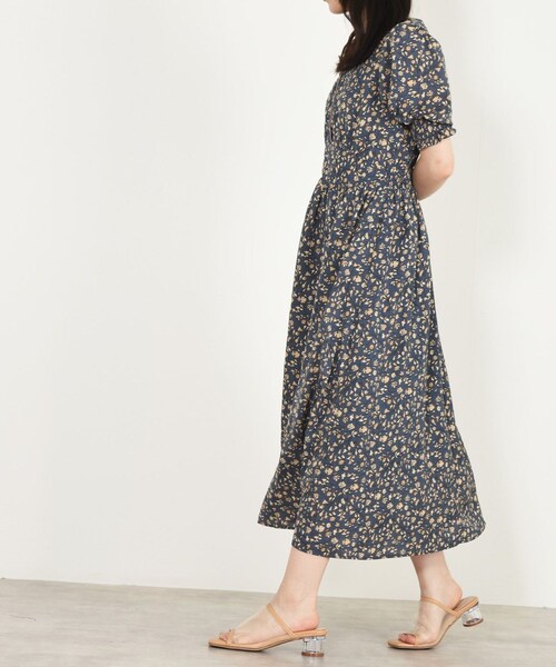 w closet（ダブルクローゼット）の「パイピングワンピース（ワンピース/ドレス・レディース・ブルー/ベージュ/オフホワイト/ブラック・FREE）」の13枚目の写真