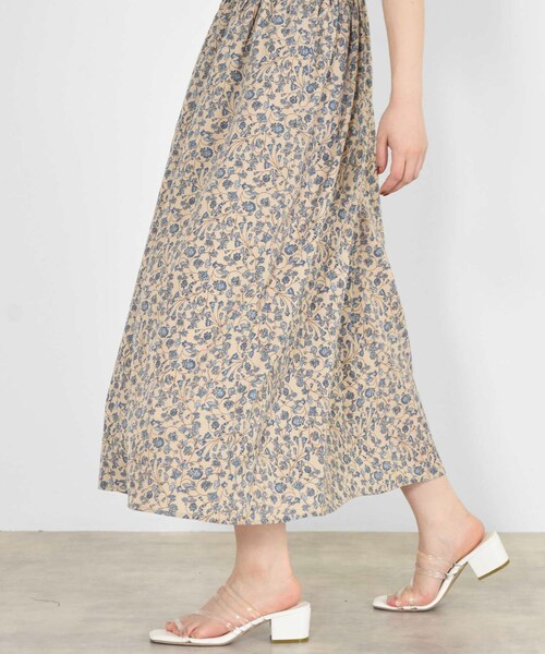 w closet（ダブルクローゼット）の「パイピングワンピース（ワンピース/ドレス・レディース・ブルー/ベージュ/オフホワイト/ブラック・FREE）」の21枚目の写真