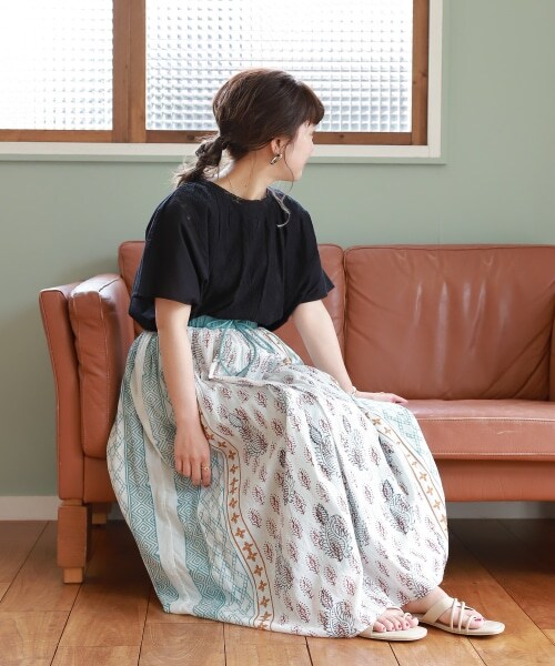 studio CLIP（スタディオクリップ）の「インド柄スカート（スカート・オレンジ/ベージュ/ライトグリーン/ブルー/ライトブルー/サックス・F）」の6枚目の写真