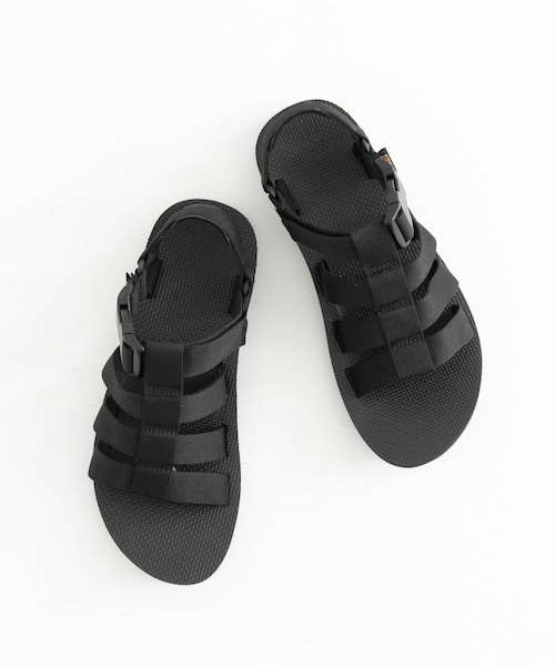 電池交換済】GUCCI グッチ 腕時計 4200FM スクエア メンズ 黒