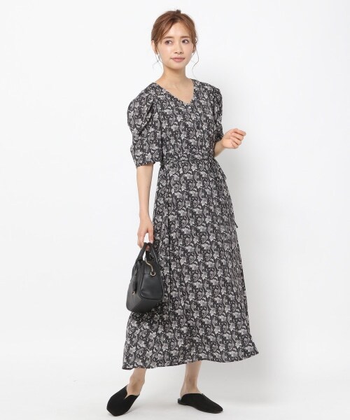 mysty woman（ミスティウーマン）の「Vスリットフラットミュール（シューズ・アイボリー/ブラック/カウガラ）」の10枚目の写真