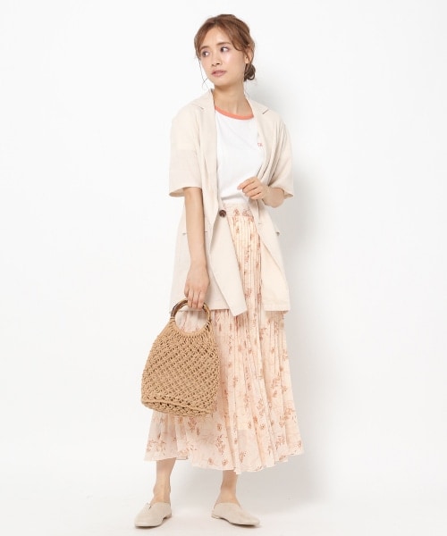 mysty woman（ミスティウーマン）の「Vスリットフラットミュール（シューズ・アイボリー/ブラック/カウガラ）」の7枚目の写真