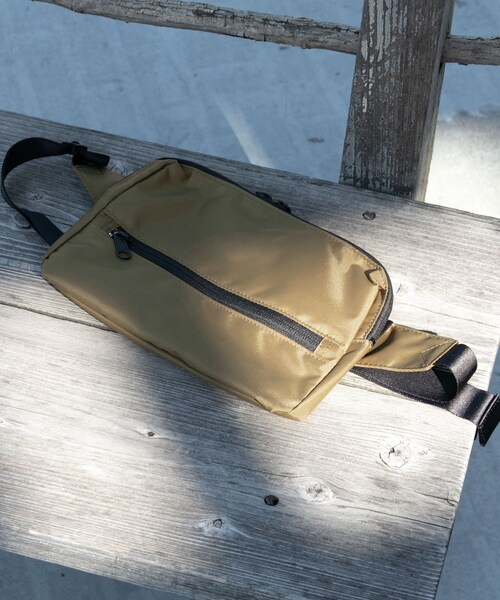 MAISON CANVVAS TRAVEL WAIST POUCH