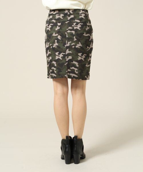 LOWRYS FARM(ローリーズファーム)の「MYスカート_カモフラタイト(スカート・レディース・ブラウン/カーキ・M/L)」の4枚目の写真