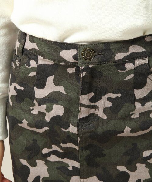 LOWRYS FARM(ローリーズファーム)の「MYスカート_カモフラタイト(スカート・レディース・ブラウン/カーキ・M/L)」の6枚目の写真