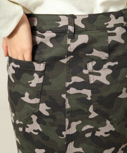 LOWRYS FARM(ローリーズファーム)の「MYスカート_カモフラタイト(スカート・レディース・ブラウン/カーキ・M/L)」の9枚目の写真