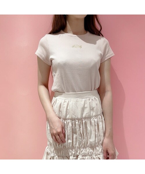 lilLilly（リルリリー）の「メタリックロゴTシャツ（トップス・レディース・WHITE/PINK/BLUE/BLACK）」の7枚目の写真