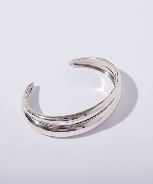 RIVE DROITE(リヴドロワ)の「【PHILIPPE AUDIBERT】ボリュームバングル(イヤリング・レディース・シルバー・F)」の1枚目の写真