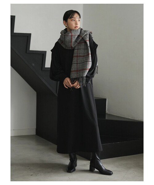 Green　Parks（グリーンパークス）の「armonia・ボリューム袖リラックスワンピース（ワンピース/ドレス・ブラック/テラコッタ/マスタード・F）」の2枚目の写真