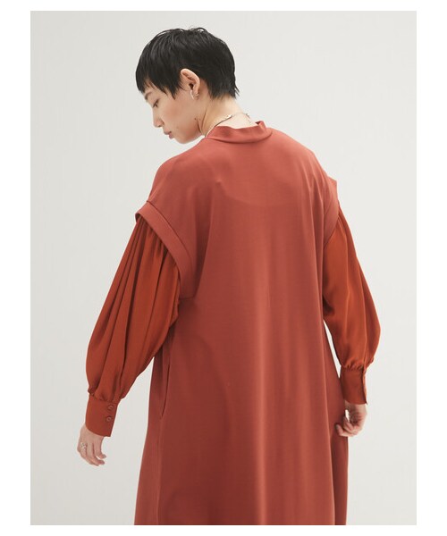 Green　Parks（グリーンパークス）の「armonia・ボリューム袖リラックスワンピース（ワンピース/ドレス・ブラック/テラコッタ/マスタード・F）」の11枚目の写真