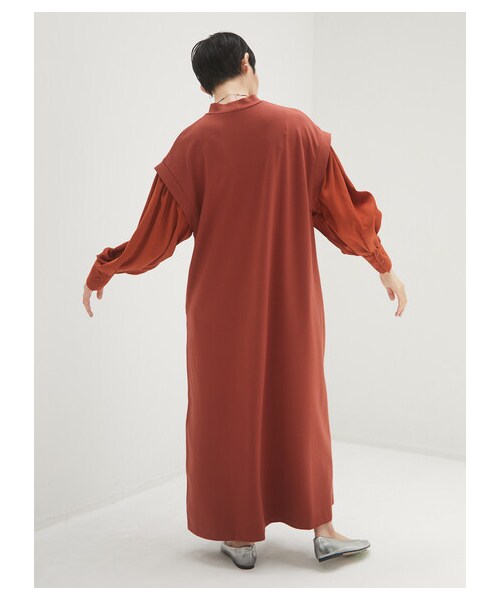 Green　Parks（グリーンパークス）の「armonia・ボリューム袖リラックスワンピース（ワンピース/ドレス・ブラック/テラコッタ/マスタード・F）」の12枚目の写真