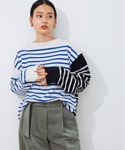 ADAM ET ROPE'（アダムエロペ）の「【G.F.G.S】別注ボートネックボーダー（トップス・レディース・ブルー/ダークグリーン・F）」の2枚目の写真